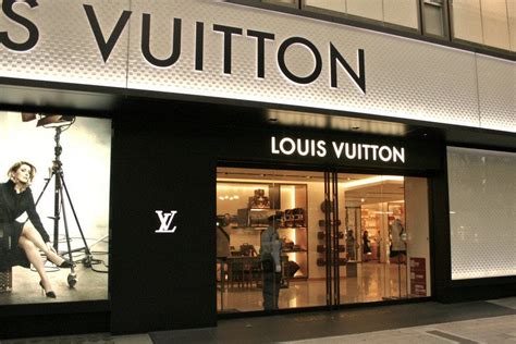 louis vuitton a roma negozi|louis vuitton second hand rome.